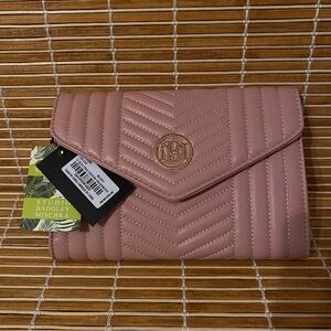 New with tags Badgley Mischka Blush Pink Quilted Clutch with Gold Chain Strap